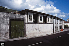 Casa grande no Lugar de S&atilde;o Mateus, Urzelina, Velas, S&atilde;o Jorge.