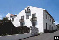 Casa com &ldquo;cozinha/fumeiro&rdquo;, Ribeira Seca, Calheta, S&atilde;o Jorge.